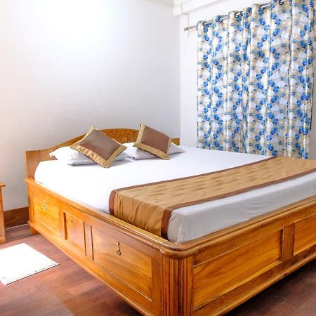 Family Homestay Kurseong Buitenkant foto