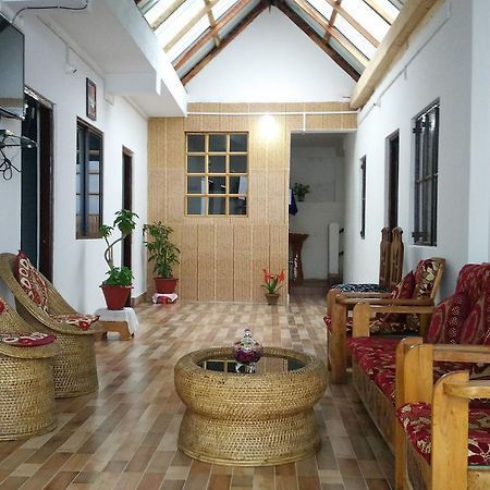 Family Homestay Kurseong Buitenkant foto